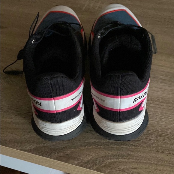 Salomon Women's Trail Running Shoes - Picture 4 of 5